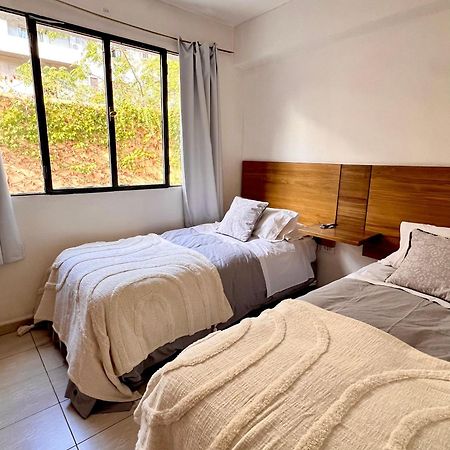 Departamento De 2 Dormitorios, Excelente Ubicacion Мендоса Экстерьер фото